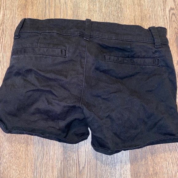 AE Black mid/low rise shorts - Picture 2 of 5